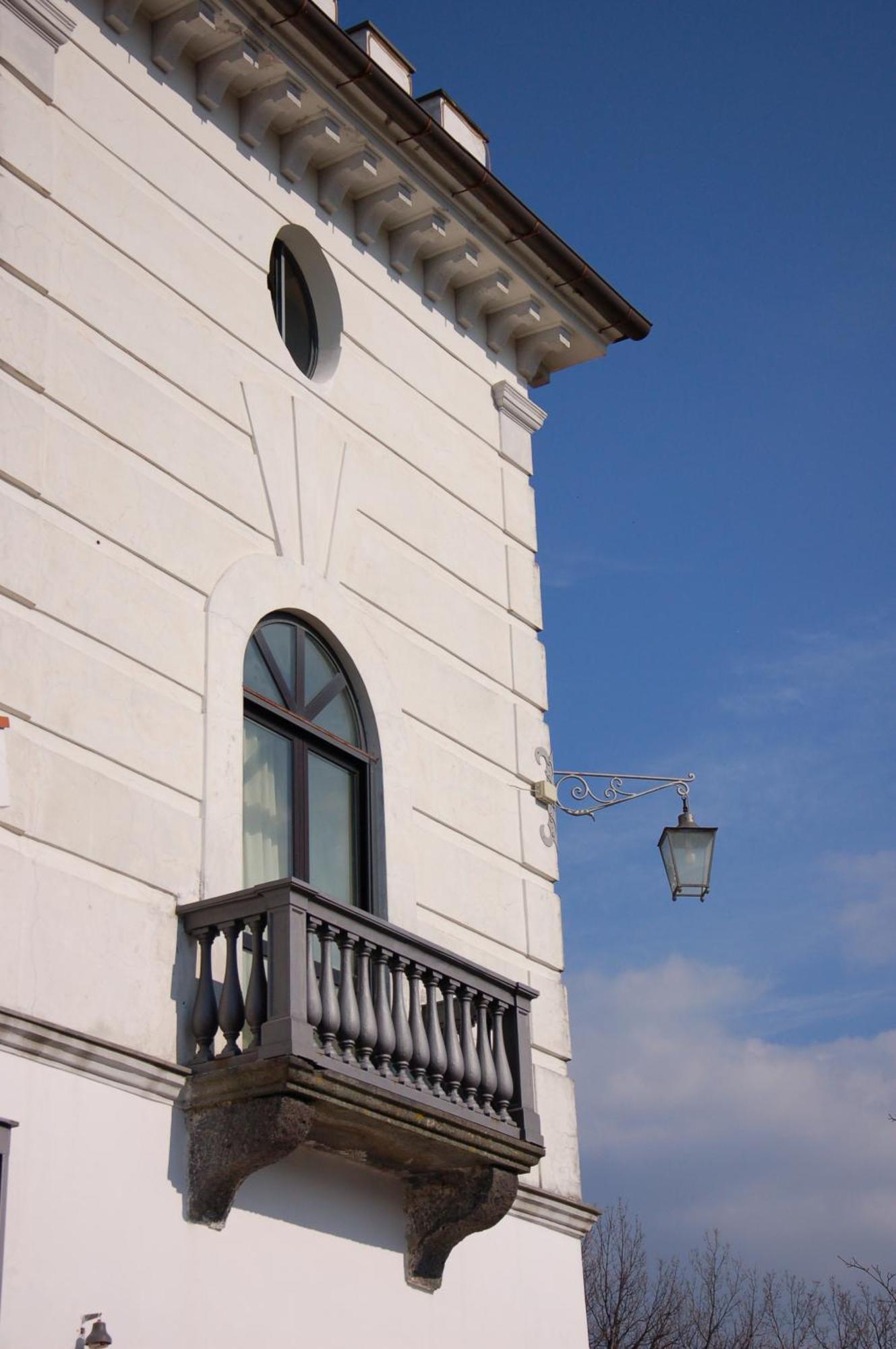 カーヴァ・デ・ティッレーニ La Torretta Bianca Bed & Breakfast エクステリア 写真