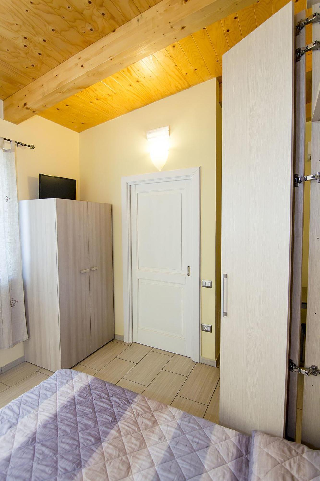 カーヴァ・デ・ティッレーニ La Torretta Bianca Bed & Breakfast 部屋 写真