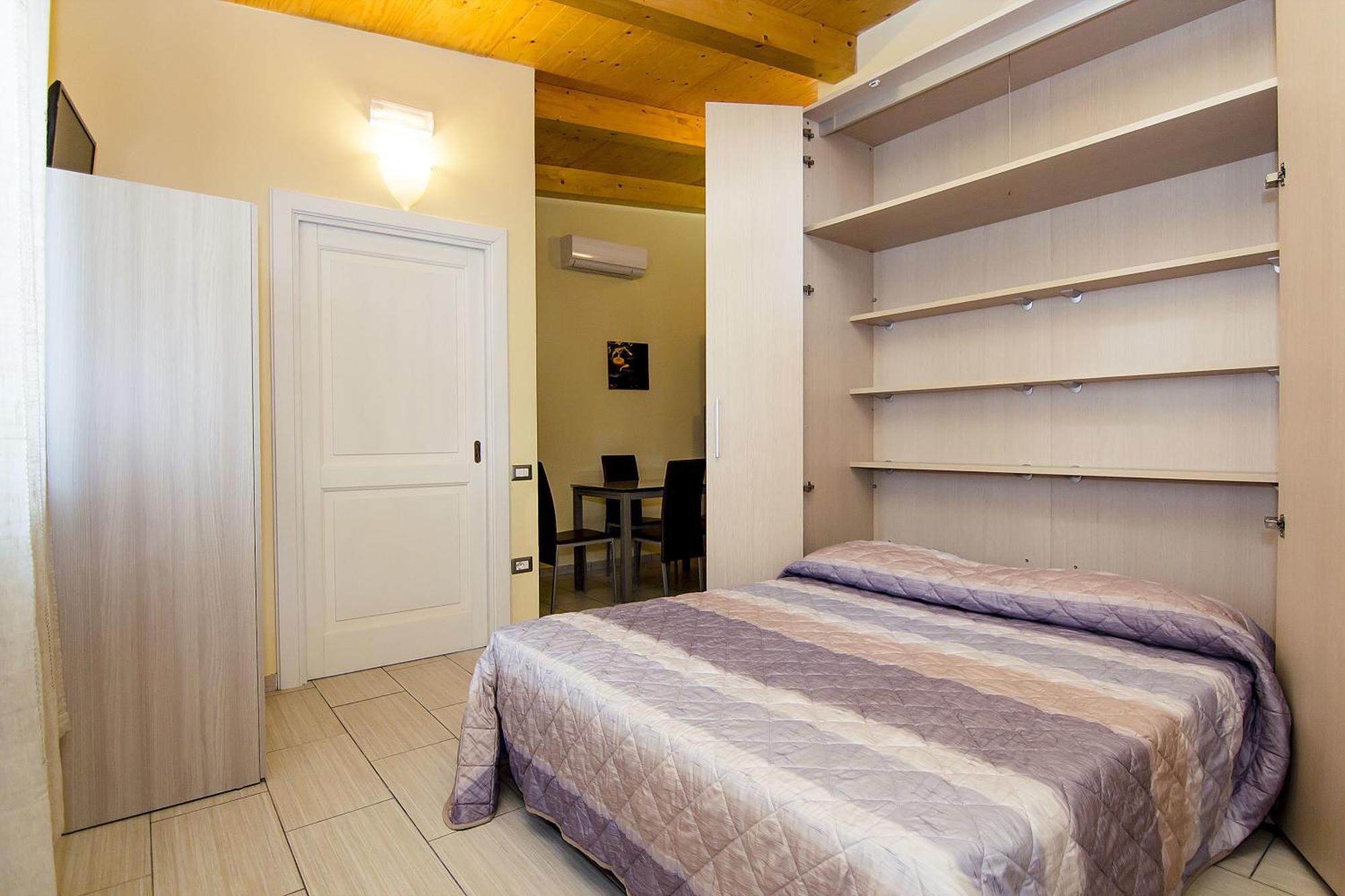 カーヴァ・デ・ティッレーニ La Torretta Bianca Bed & Breakfast 部屋 写真